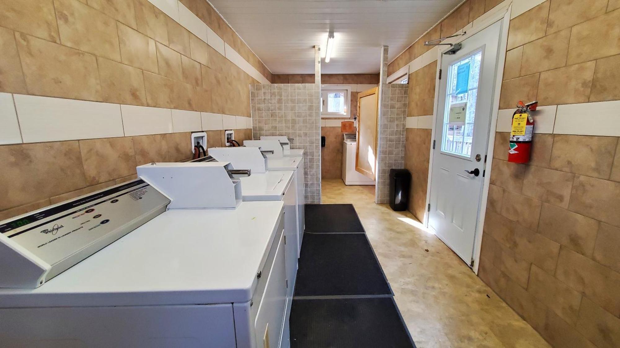 Oakhill Pines Campground Bridgewater Esterno foto