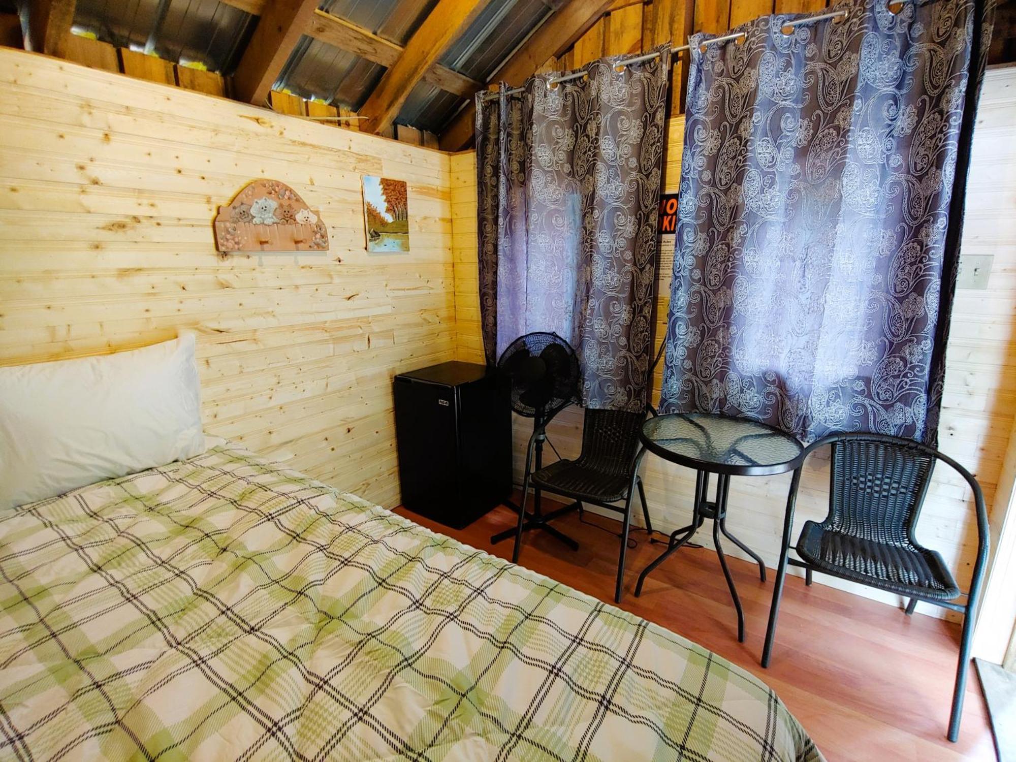 Oakhill Pines Campground Bridgewater Esterno foto